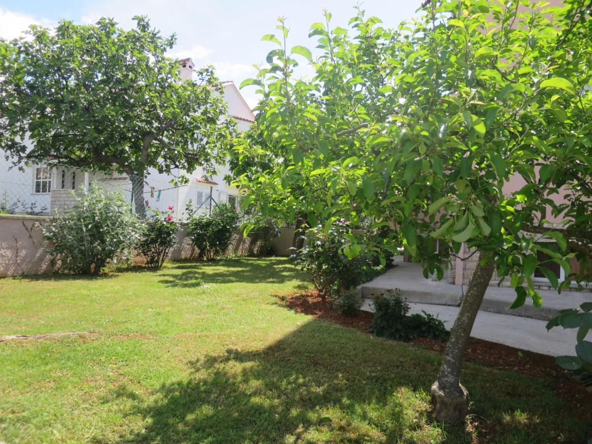 Apartment Catarina - Zad111 By Interhome Zadar Zewnętrze zdjęcie